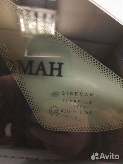 Форточка задняя левая Лада Веста