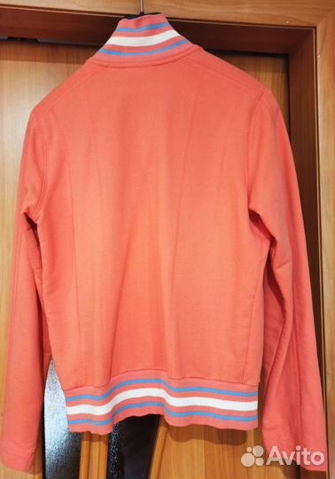 Спортивный костюм женский