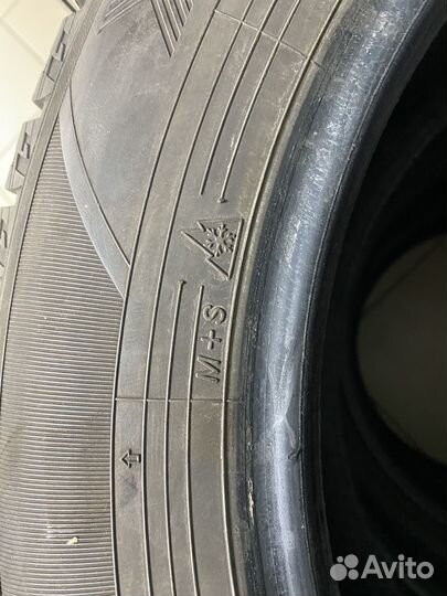 Yokohama Ice Guard IG60 215/60 R17