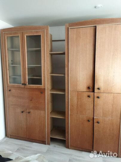 Стенка в гостиную