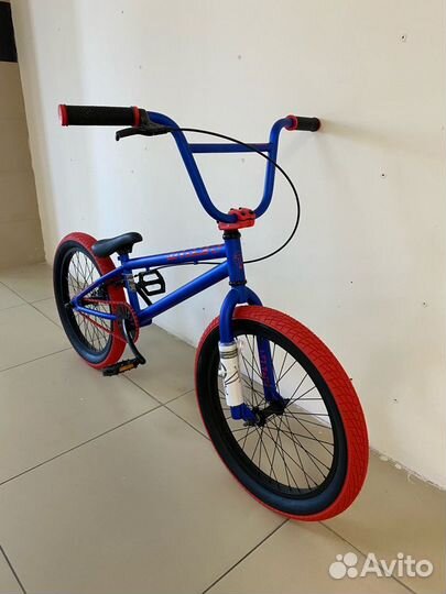 Велосипед BMX