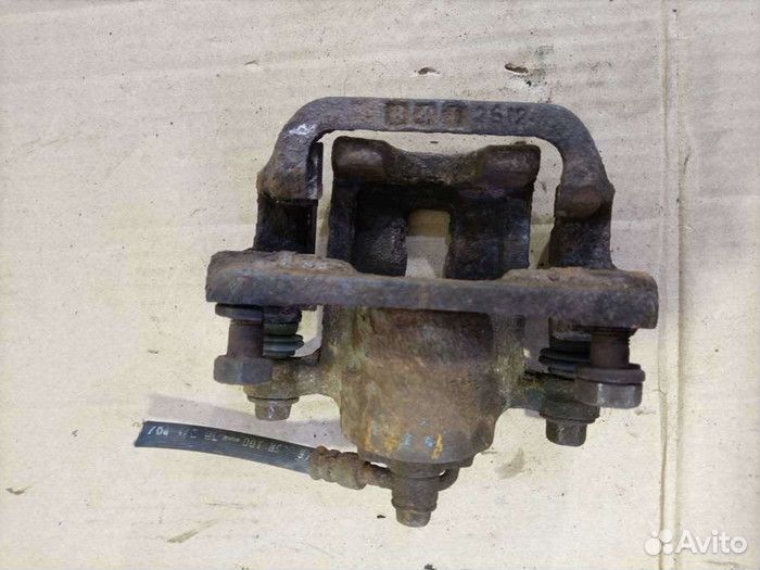 Суппорт задний правый Nissan X-Trail I (2000—2007) 53807