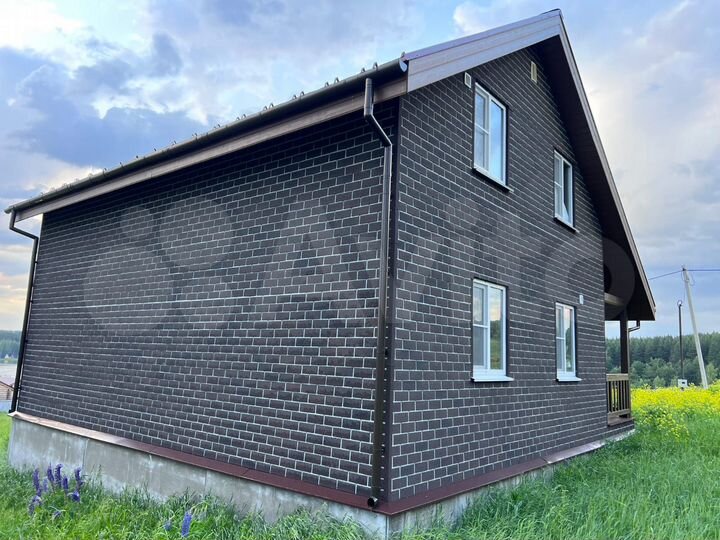 Коттедж 121 м² на участке 20 сот.