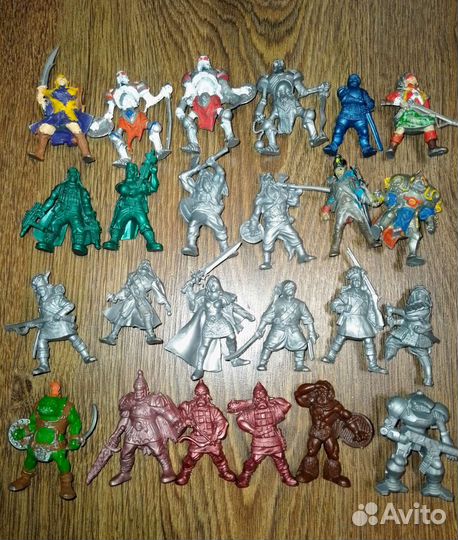 Фигурки Машинки Солдатики Роботы Киндер