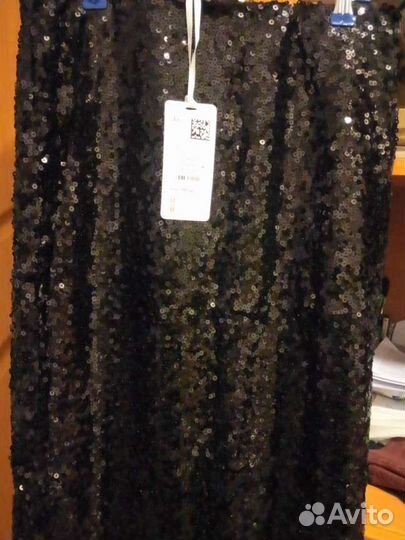 Юбка с пайетками