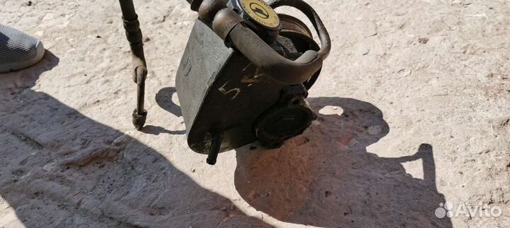 Насос гур Jeep grand Cherokee zj