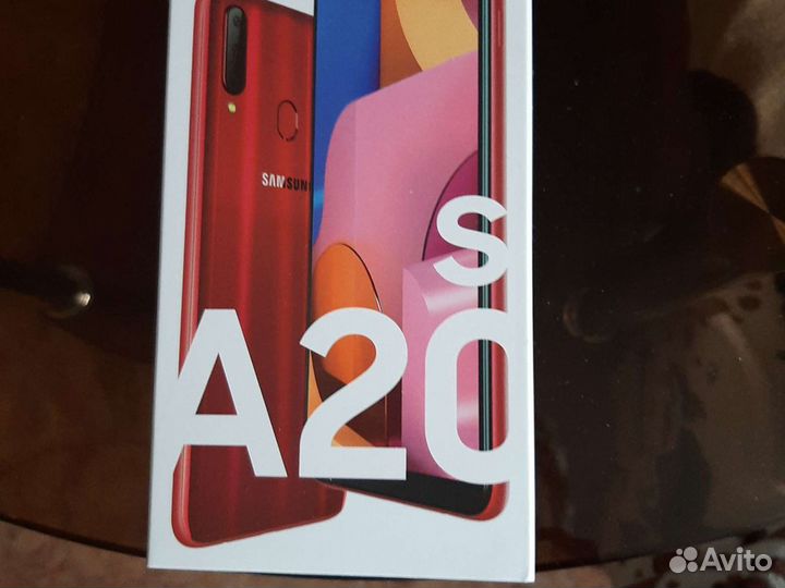 Коробка для телефона