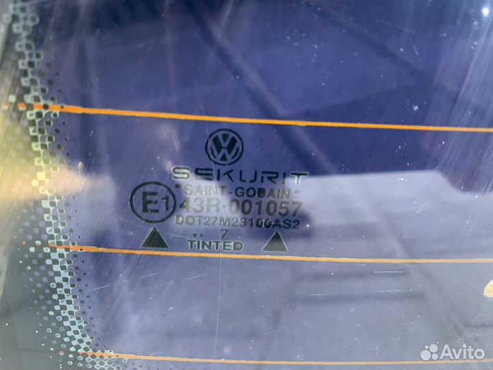 Стекло заднее Фольксваген Венто