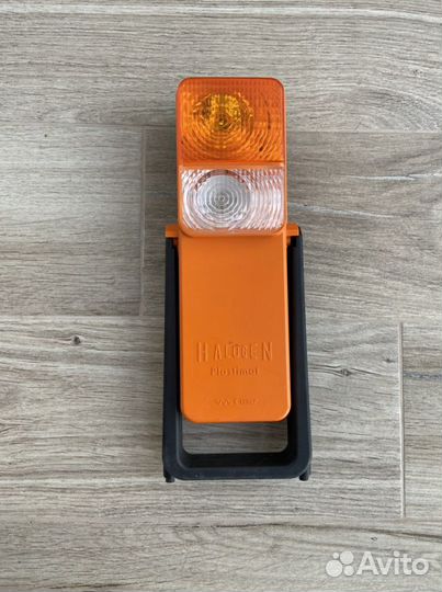 Аварийный сигнальный фонарь