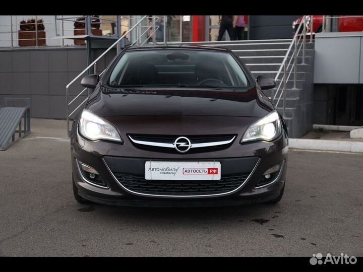 Opel Astra 1.6 МТ, 2014, 132 000 км