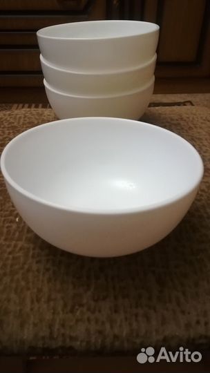 Салатник фарфоровый