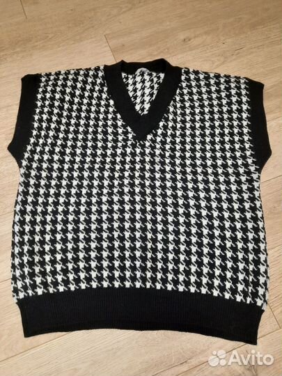 Жилетка женская L