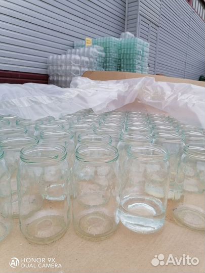 Банка стеклянная, стеклянные бутылки