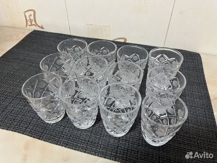 Набор хрустальных стопок 12 штук