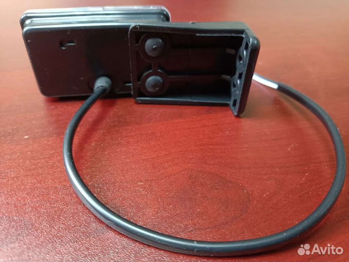 Габаритный передний фонарь с кронштейном в прицеп