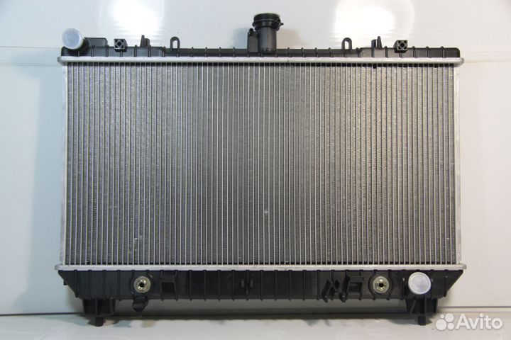 Радиатор охлаждения Chevrolet Camaro 6.2