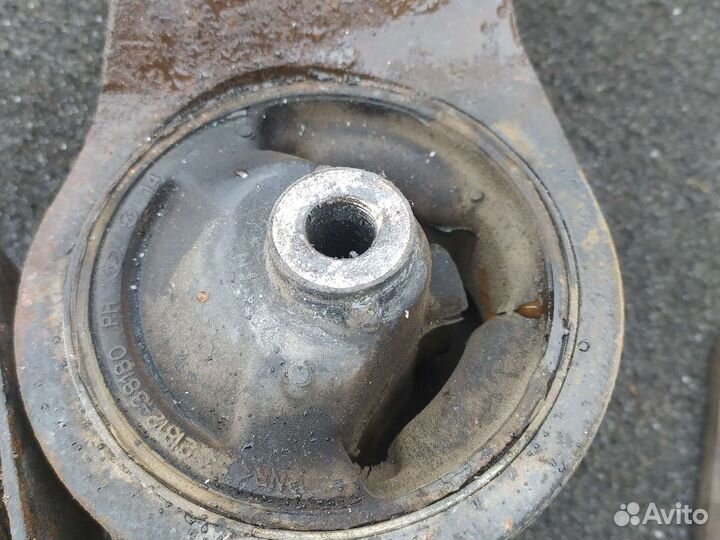 Опора двигателя hyundai sonata 4