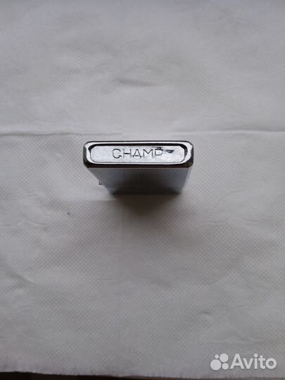 Зажигалка бензиновая