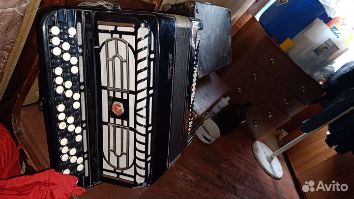 Баян тула 210