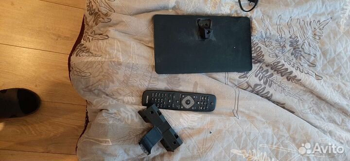 Телевизор Philips 24 дюйма