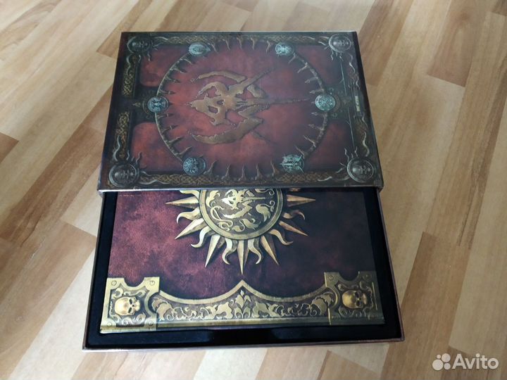 Коллекционный набор Warhammer Online
