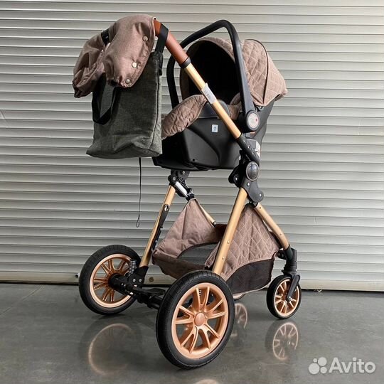 Детская коляска Luxmom V9