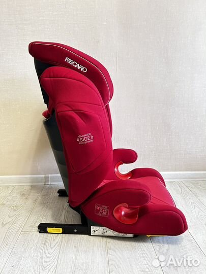Recaro Monza Nova Seatfix 15-36 кг