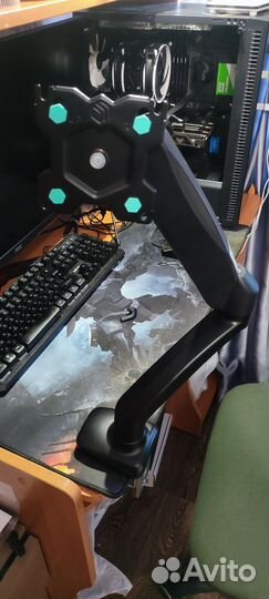 Кронштейн для монитора