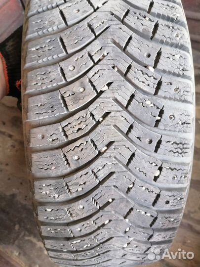 Michelin Latitude X-Ice North 225/65 R17 102T