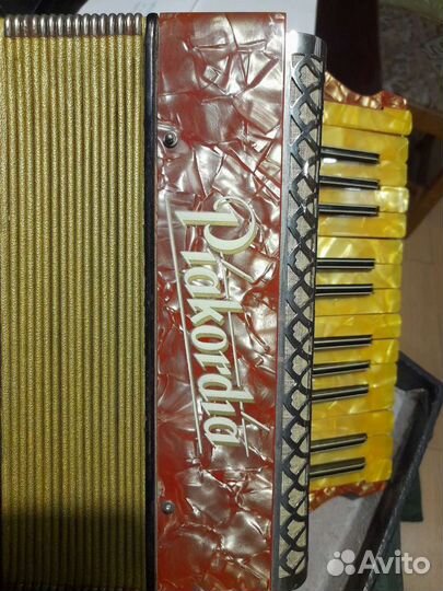 Немецкий аккордеон piacordia
