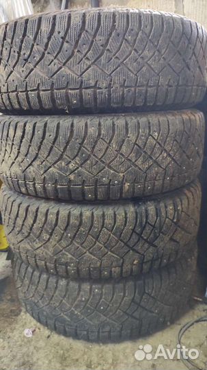 Nitto NT420S 235/65 R17