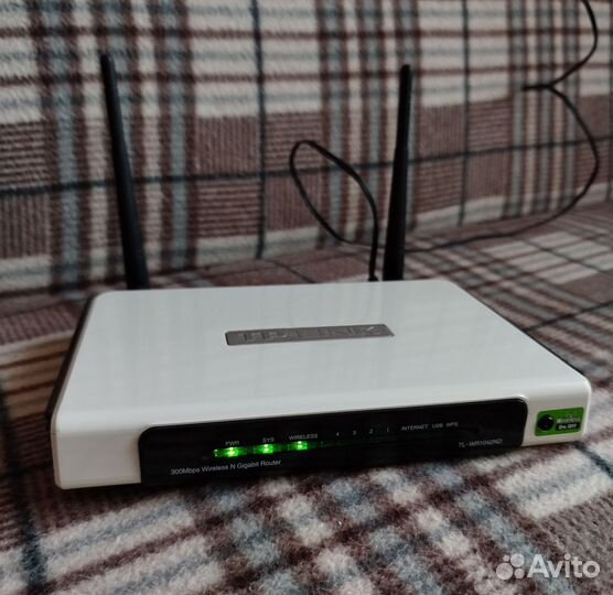 Wi-Fi роутер Tp-link TL-WR1042ND