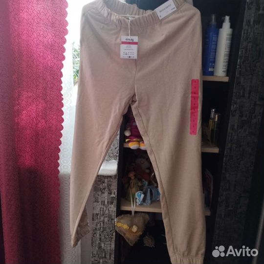 Спортивные штаны женские новые