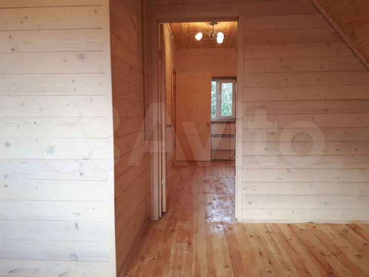 Дом 95 м² на участке 5 сот.