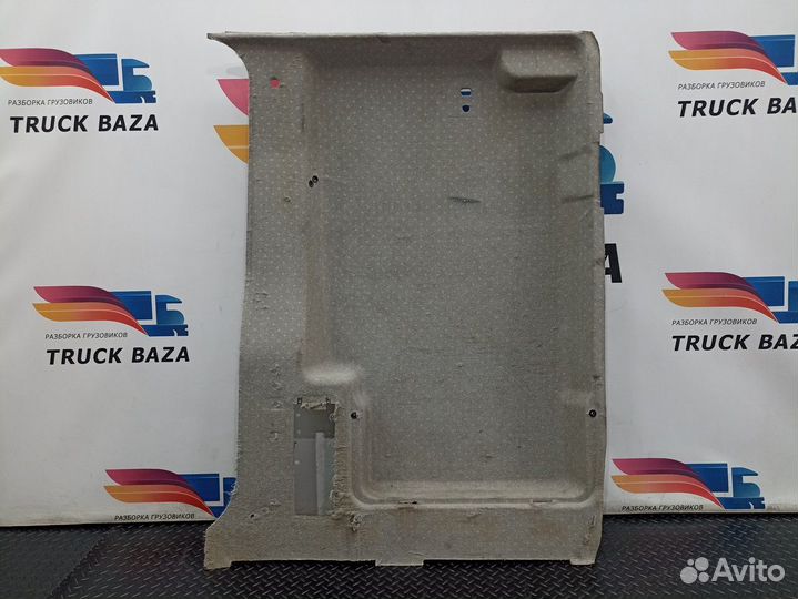 7421281244 Обшивка боковой стенки правая