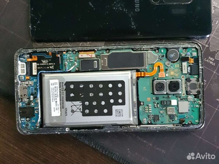 Samsung galaxy s9 plus на запчасти демо