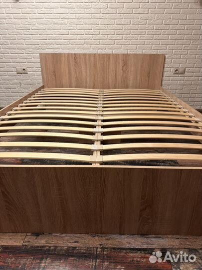 Кровать двухспальная 160 200 деревянная бу