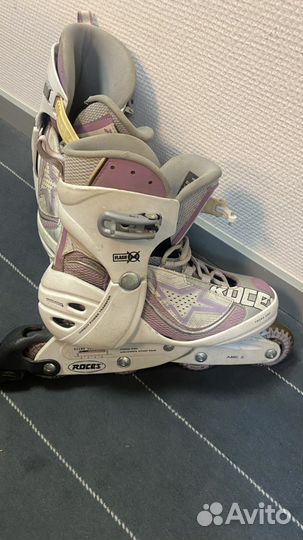 Детские роликовые коньки Roces Flesh 2