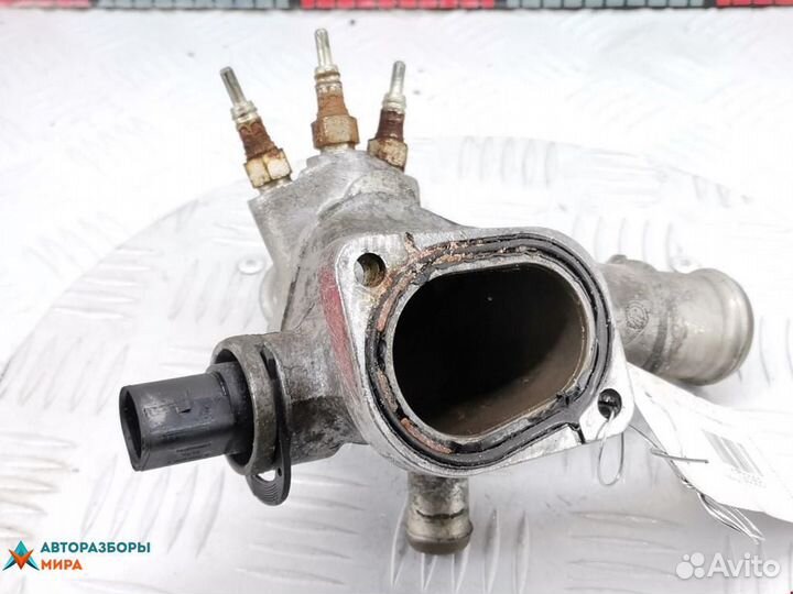 Подогреватель охлаждающей жидкости Volkswagen Golf