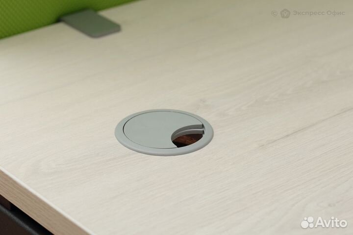 Стол-бенч линейный на 3 раб.места Metal system sty