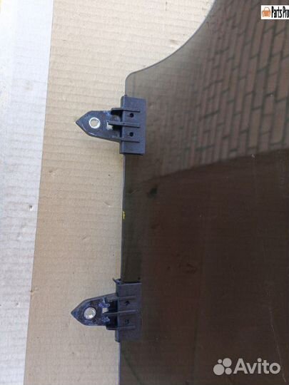 Стекло задней правой двери Нисан Кашкаи Джей 11