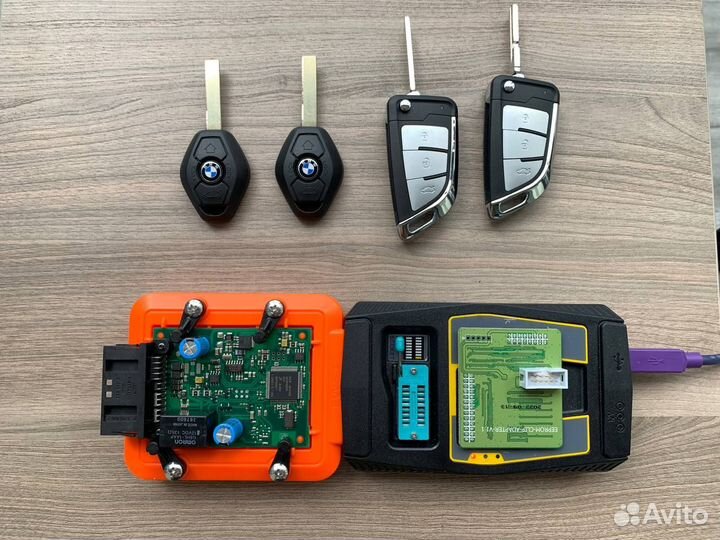 Ключ BMW ромб HU92 с привязкой