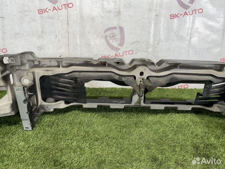 Передняя панель фар Ford Explorer 4 U251 2008г