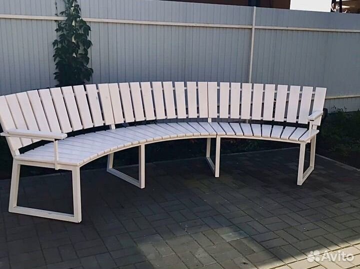 Лавочка садовая