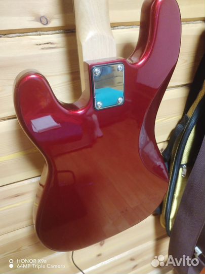 Басс гитара 4 струны + комбоусилитель