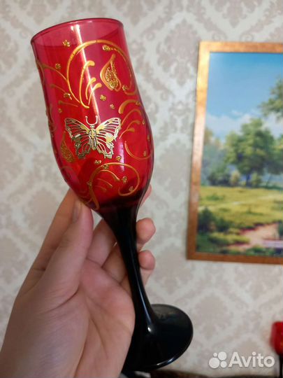 Бокалы для шампанского (фужеры)