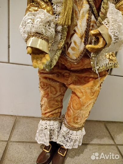 Кукла коллекционная