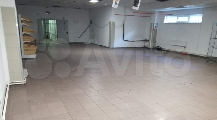 Здание, Офис ПСН, Магазин- 661 м²