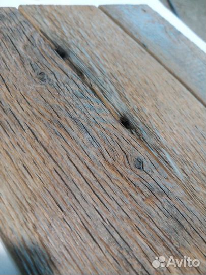 Старые дубовые доски для стеновых панелей