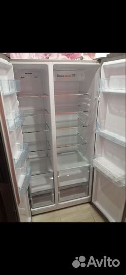 Холодильник side by side